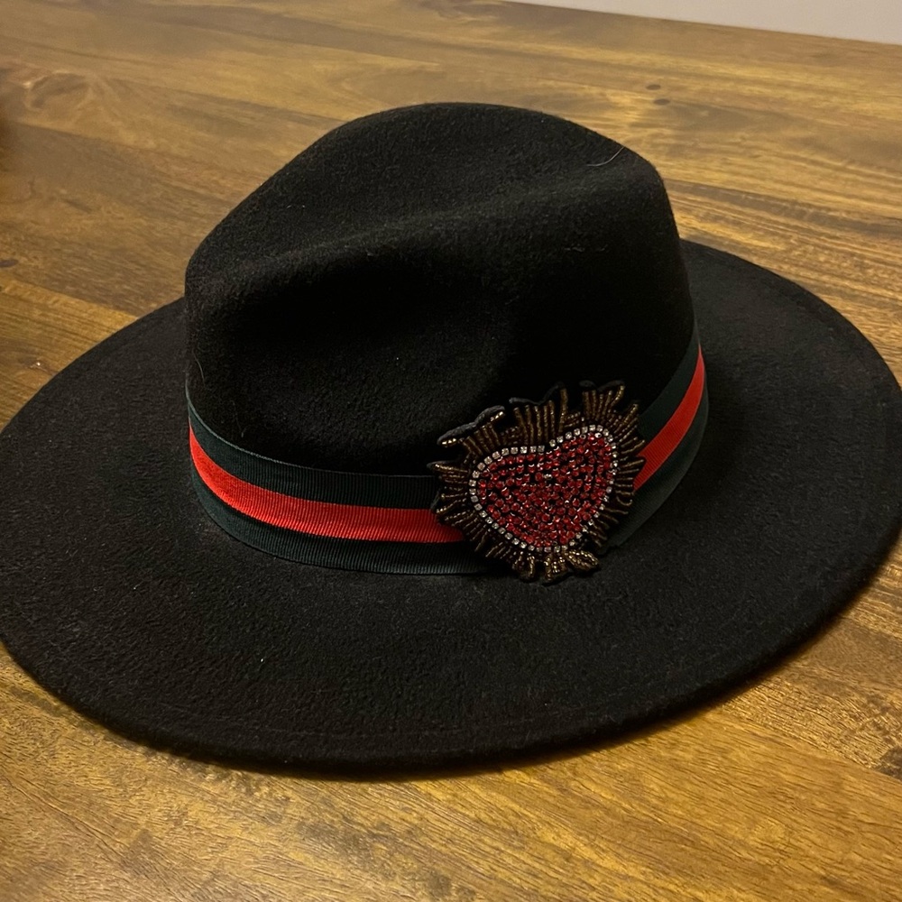 Handcrafted Wide Brim Felt Fedora Hat For Women, with heart studded appliqué.